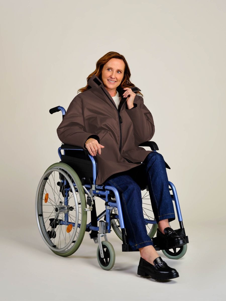 Jacket for wheelchair users