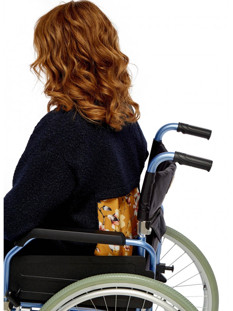 7262 Wheelchair Sweater